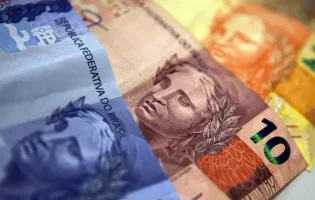 INSS inicia pagamento do 13º salário para aposentados e pensionistas nesta sexta-feira
