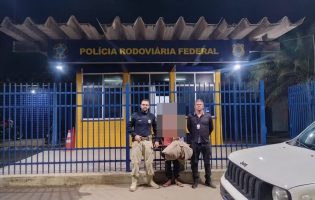 Bahia: Adolescente furta carro dos pais para encontrar garota que conheceu no Roblox após ser proibido de usar celular