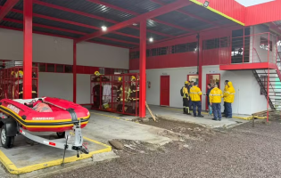 BUSCAS POR HELICÓPTERO COM O CANTOR RICK CONTINUAM EM SANTA CATARINA