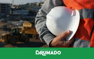 Prefeitura de Brumado sanciona lei que atualiza regras para conclusão de obras e fiscalização urbana