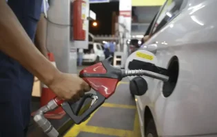 Sudoeste baiano concentra cidades com a gasolina mais cara da Bahia, aponta levantamento