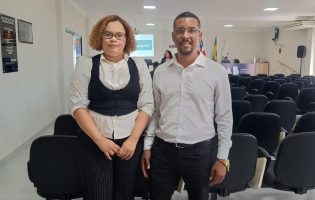 ELEIÇÕES: CHEFE DO CARTÓRIO ELEITORAL ESCLARECE DÚVIDAS SOBRE CELULAR, “COLINHA”, ACESSIBILIDADE E LOCAIS DE VOTAÇÃO EM BRUMADO