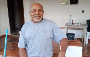 Ex-ferroviário relembra trabalho pesado na antiga ferrovia e dificuldades enfrentadas durante a ditadura