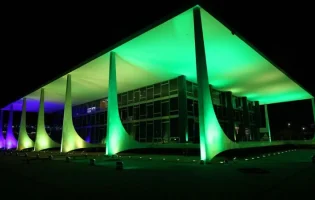 STF forma maioria por eleição indireta no RJ, mas julgamento é suspenso