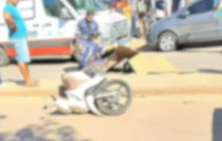 Motociclista de 21 anos perde a vida após queda e atropelamento por carreta na Bahia
