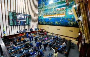 Alba aprova proposta que agiliza contratação de empréstimo para a Embasa