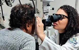 Carreta oftalmológica leva consultas, exames e cirurgias de catarata para Guanambi até agosto