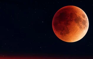 Eclipse Lunar Parcial de Grande Magnitude Será Visível em Todo o Brasil na Noite de Quinta para Sexta-feira