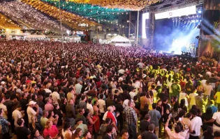 Abertura do São João do Gurutuba 2026 reúne tradição, grandes shows e homenagens em Guanambi