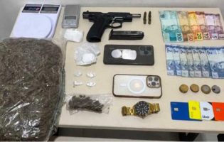Suspeito de participação em homicídio é preso pela Rondesp Sudoeste com arma, drogas e veículo com restrição judicial