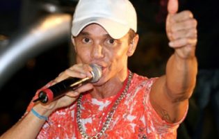 Netinho, cantor do sucesso “Milla”, morre aos 60 anos em Salvador