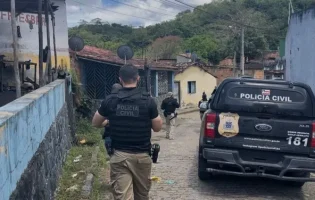 Homem perde R$ 22 mil após encontro marcado por aplicativo e adolescente é apreendida na Bahia