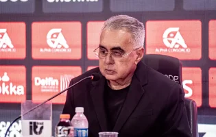 Diretor do Vitória alfineta o Bahia após classificação: “Vamos vingar o irmão”